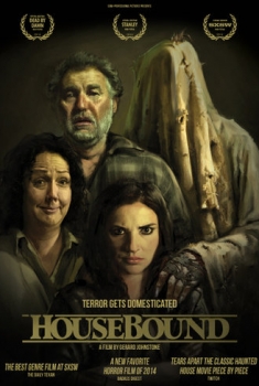 Housebound (2014) Housebound (2014)